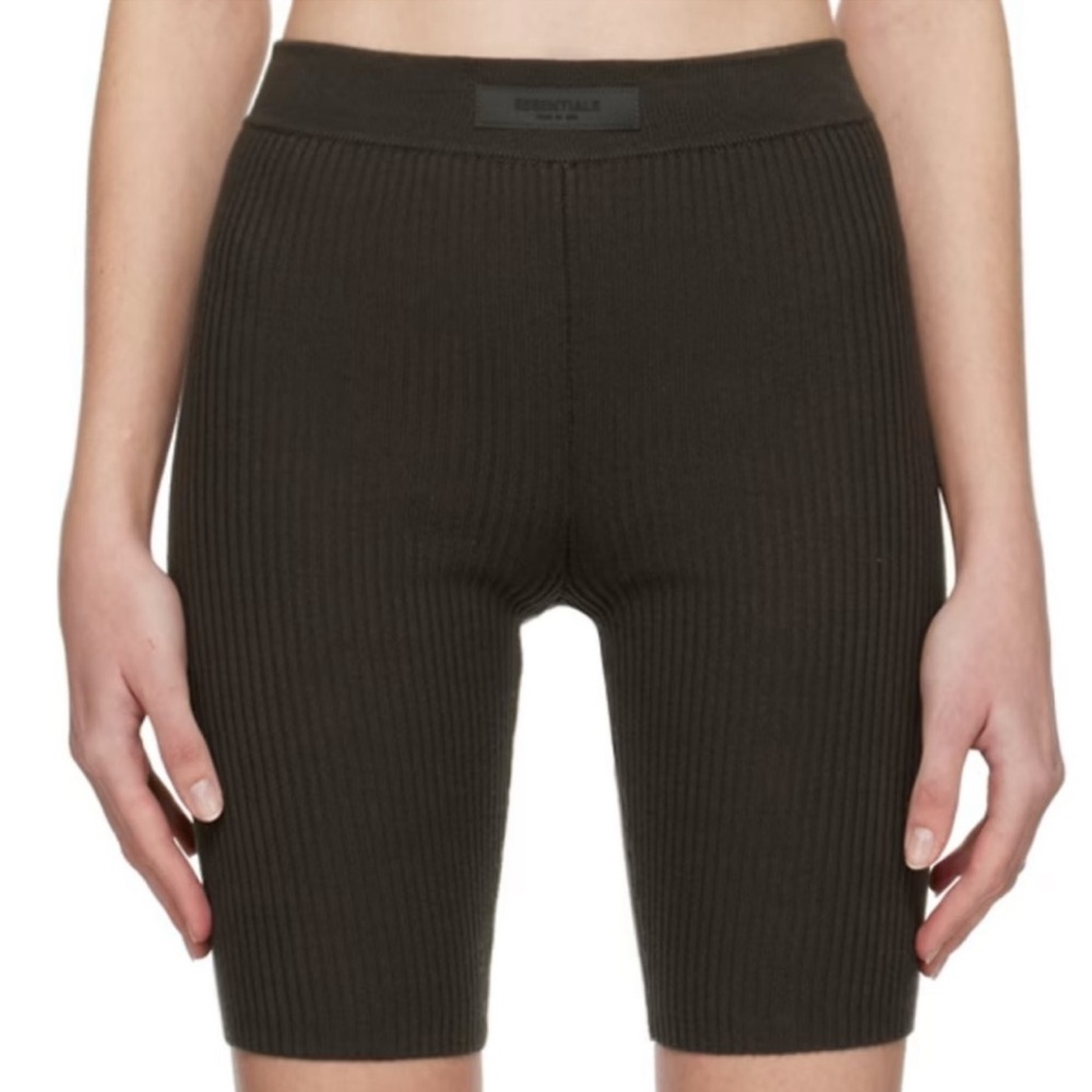 ESSENTIALS FEAR OF GOD GRAY RIB SHORTS